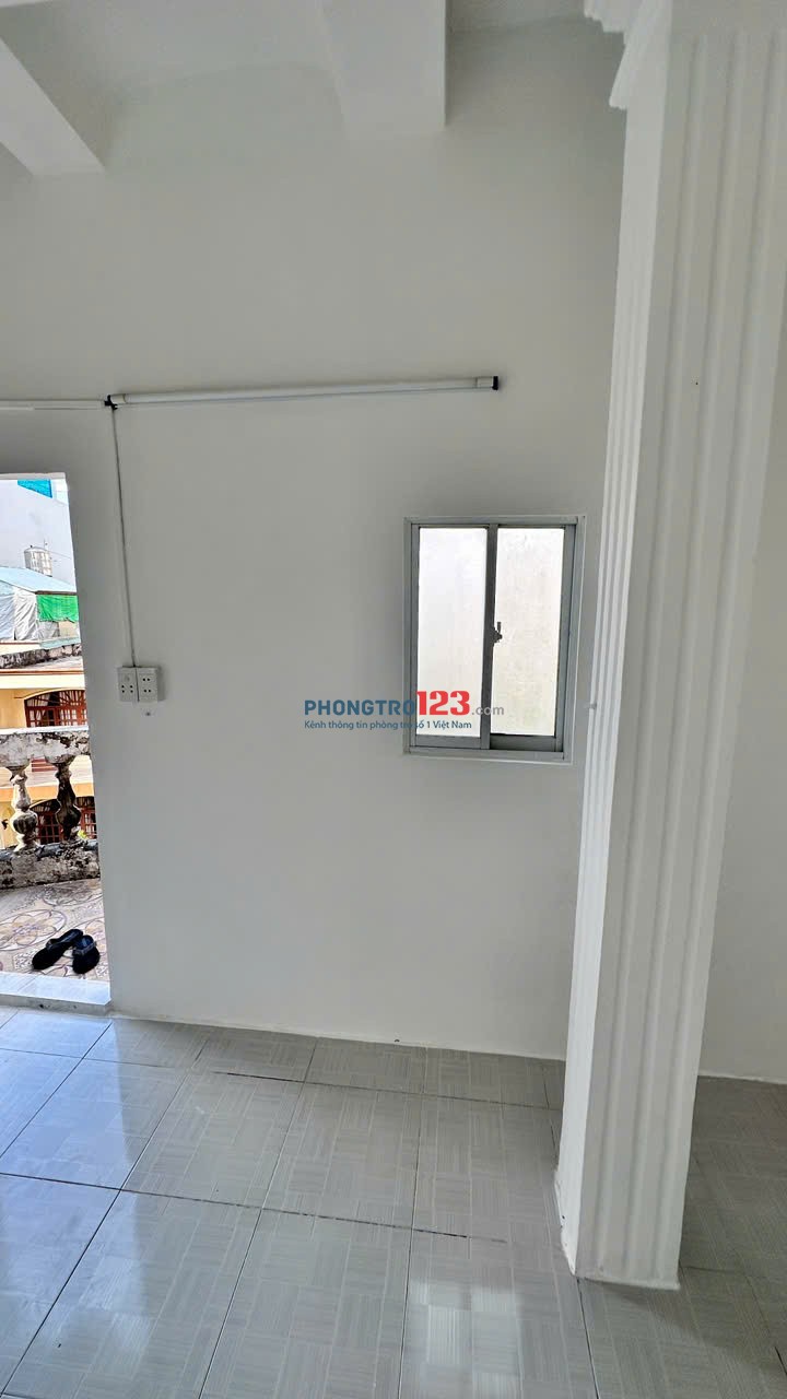 Phòng trọ giá tốt ngay sân bay Tân Sơn Nhất - 21/1 Trường Sơn Q. Tân Bình