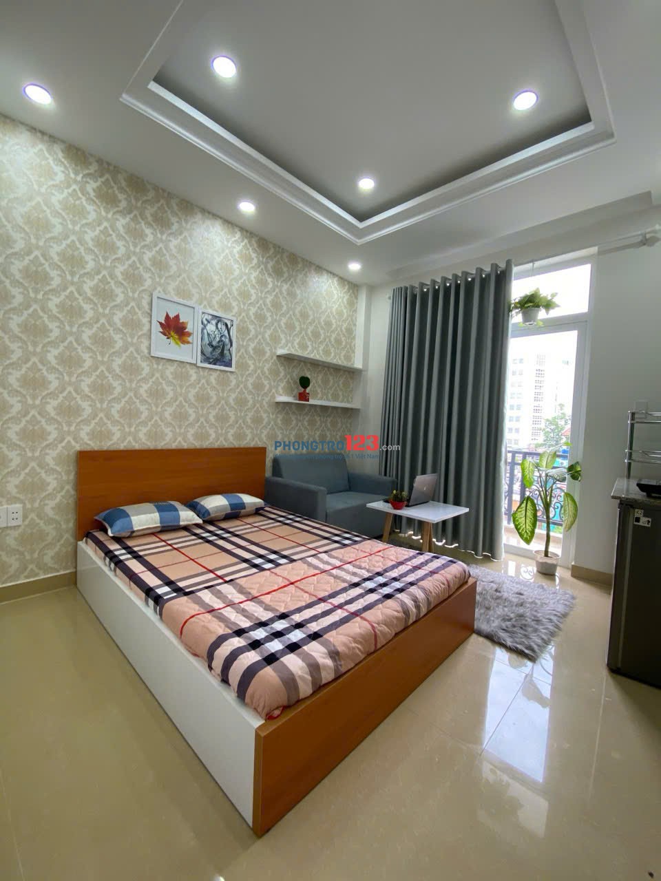 Phòng Trọ Full Nội Thất + Ban Công Tại Ung Văn Khiêm, Bình Thạnh Gần Hutech, Ngoại Thương, UEF, GTVT
