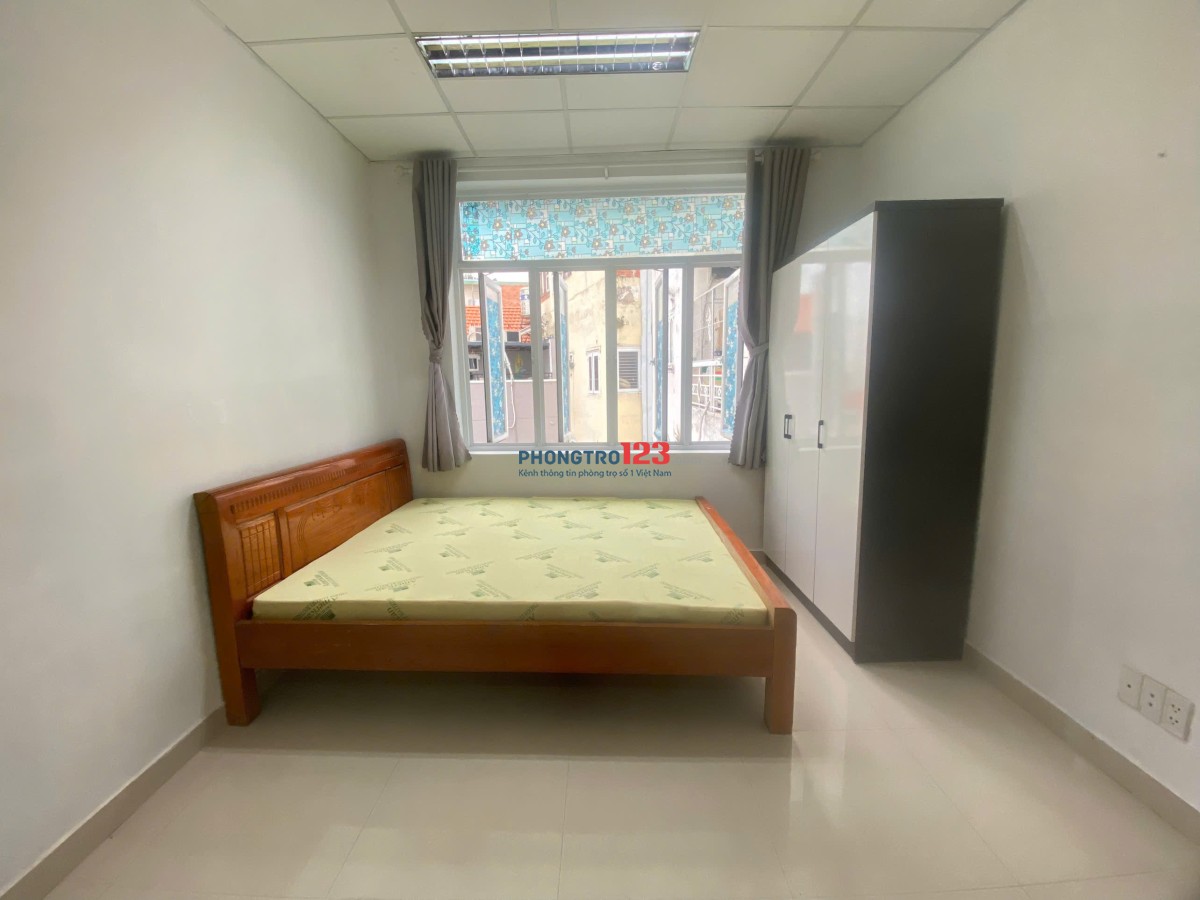  PHÒNG ĐẸP CỬA SỔ RỘNG – GIÁ TỐT – NGAY TRUNG TÂM BÌNH THẠNH 