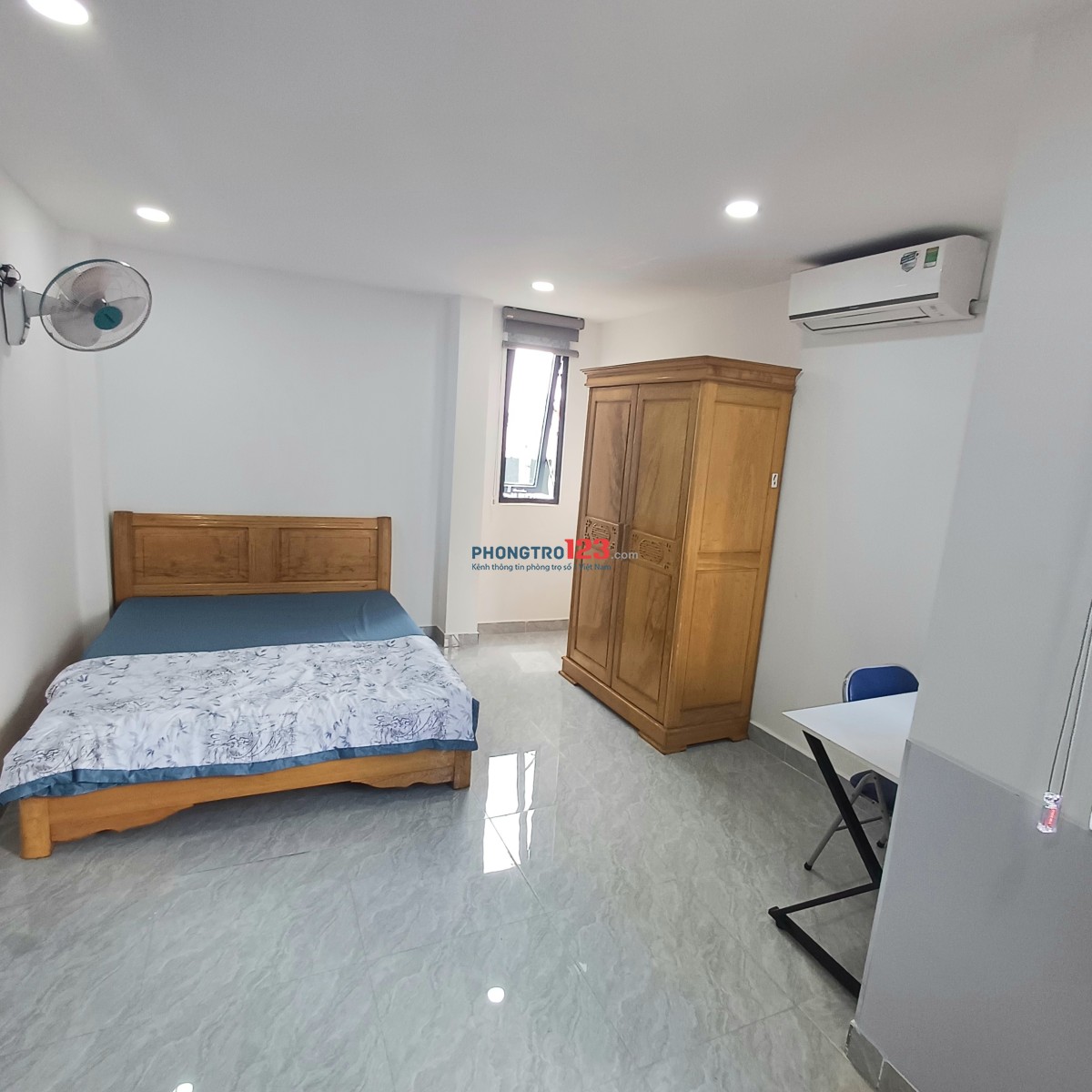 Chính Chủ Cho Thuê Căn Hộ Mới , Cửa Sổ 3 Cánh , Nguyễn Văn Thương, Bình Thạnh