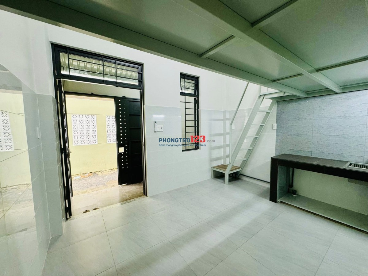 Phòng trọ mới xây có gác 25 - 30m2. Hẻm 656 Quang Trung F11 Gò Vấp ( Đối diện BV Gò Vấp).