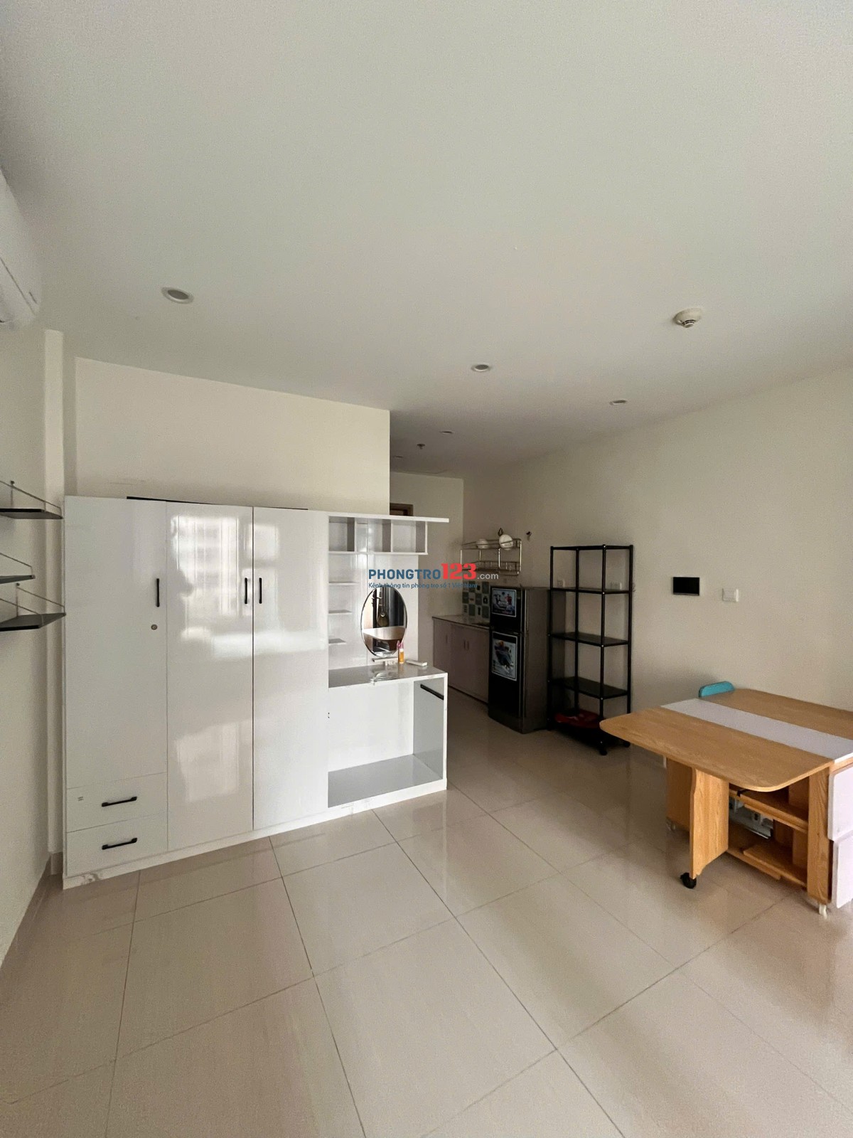 CHO THUÊ CĂN HỘ STUDIO FULL NỘI THẤT, CHỈ CÒN 1 CĂN DUY NHẤT TẠI VINHOMES GRAND PARK