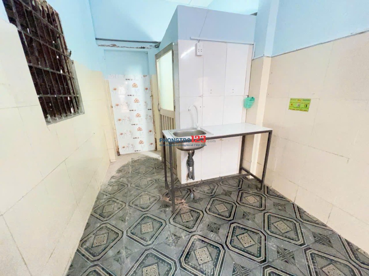 cần cho thuê phòng giá rẻ 2tr, Ql 1A ngay gần cầu Tân Thới Hiệp