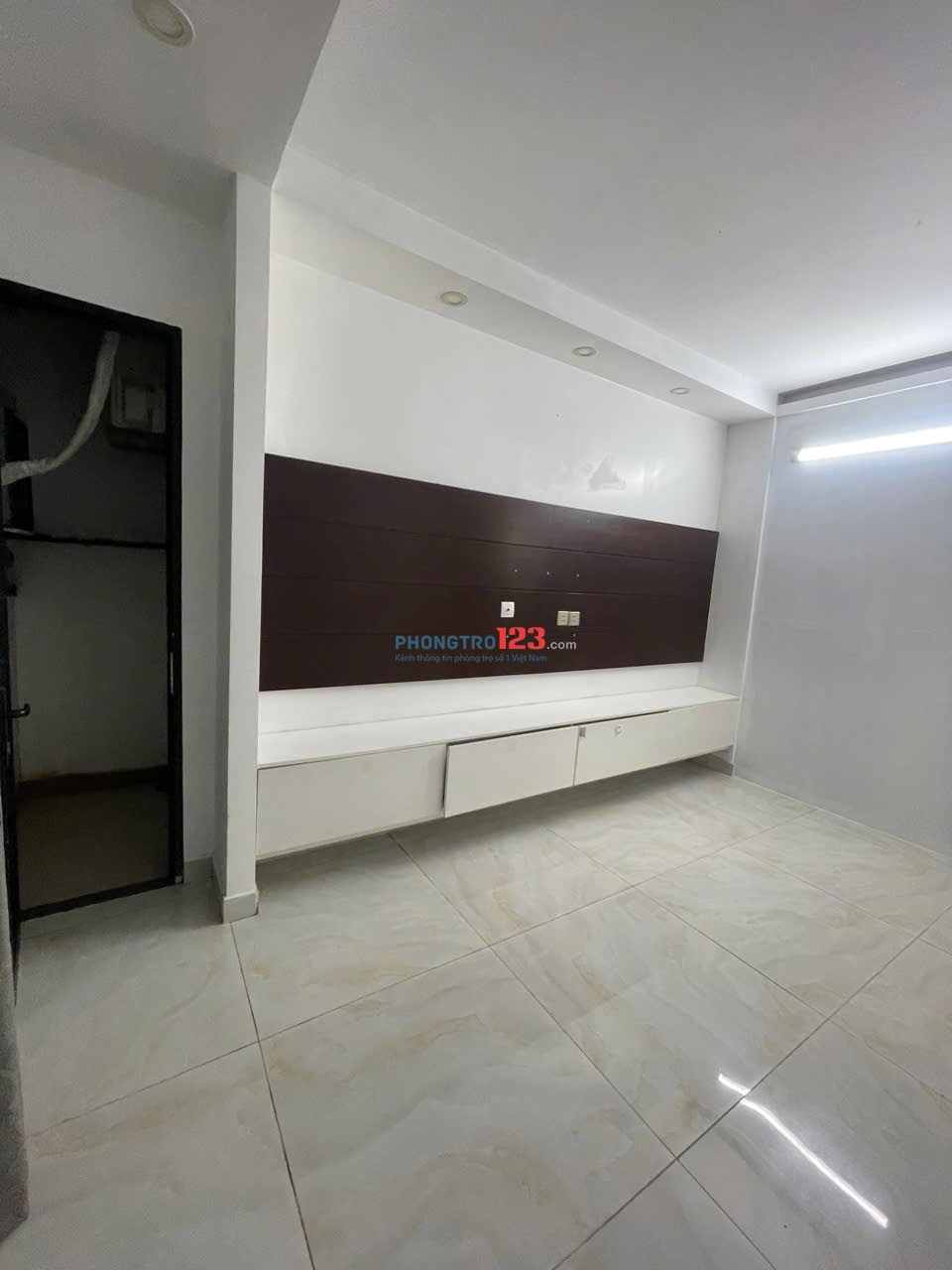 Cho Thuê Phòng Trong Chung Cư Đức Khải full nội thất giá 2.9tr