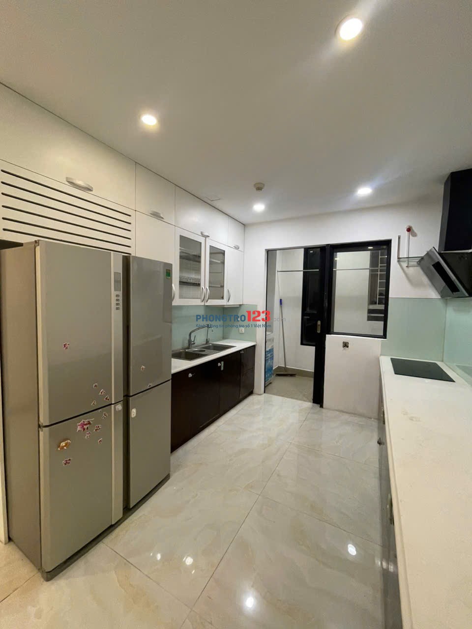 Cho Thuê Phòng Trong Chung Cư Đức Khải full nội thất giá 2.9tr