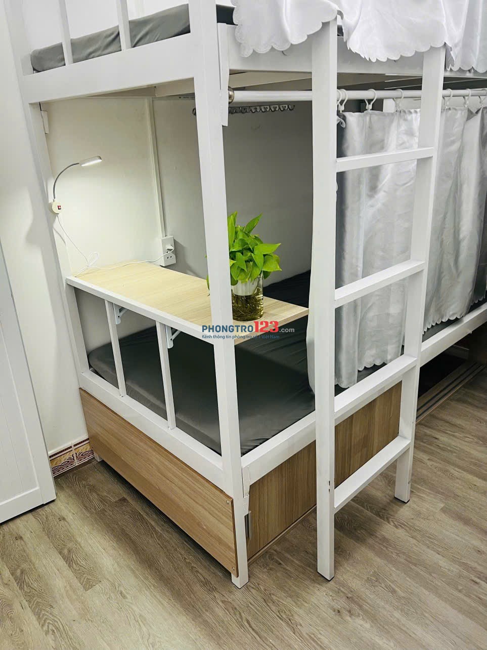 Ký túc xá mới 100% cổng ĐH Văn Lang