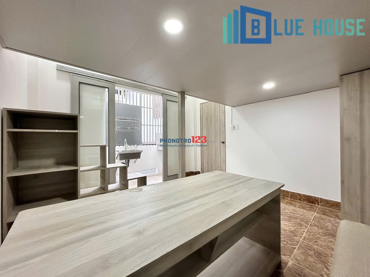 Duplex ban công siêu rộng ngay Phạm Văn Bạch - Trường Chinh