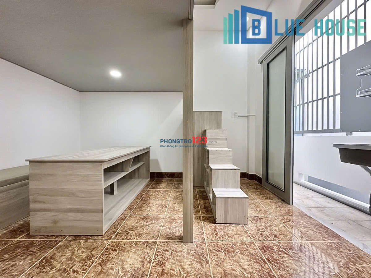 Duplex ban công siêu rộng ngay Phạm Văn Bạch - Trường Chinh