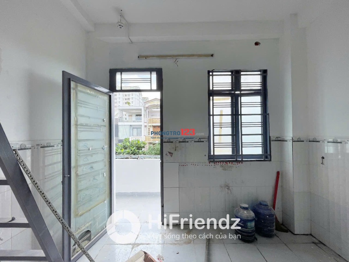 KHAI TRƯƠNG PHÒNG BANCOL, RỘNG RÃI, MỚI 100%. GẦN POUCHEN
