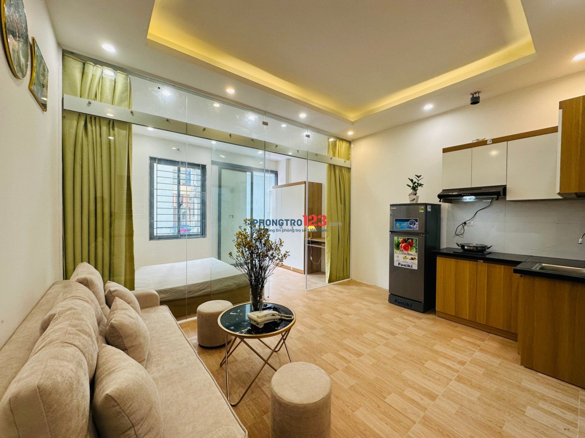 Địa chỉ: 164 Đê La Thành - Đống Đa. Phòng 1n1k - 45m2 - vào ở luôn