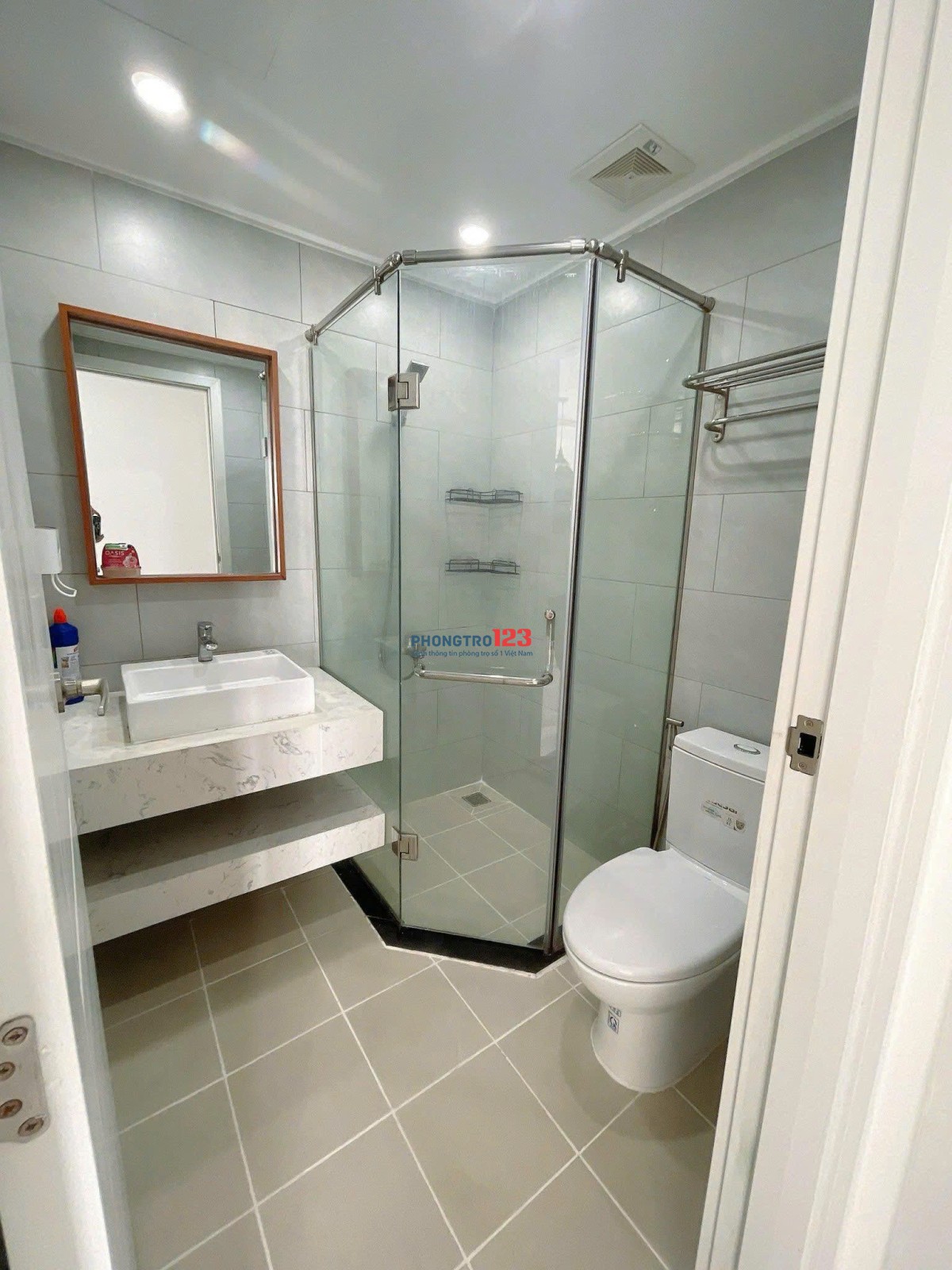 Harmona, Trương Công Định, Tân BÌnh: 2p ngủ, 85m2, 13tr/th