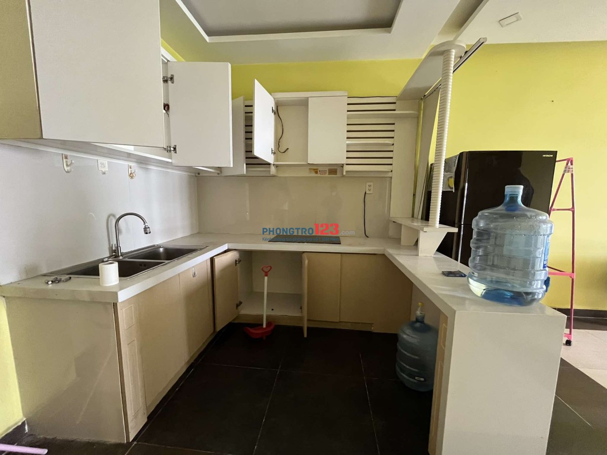 Cho thuê căn hộ Tân Phước Plaza Quận 11, DT : 87 m2, 2PN - Giá: 12 triệu/tháng