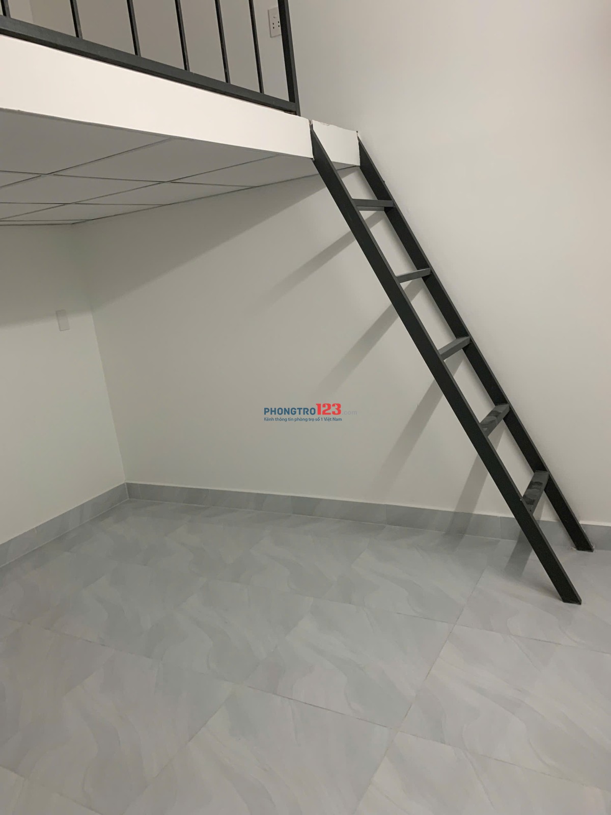 CÒN 1 PHÒNG BẾP TÁCH RIÊNG BIỆT PHÒNG