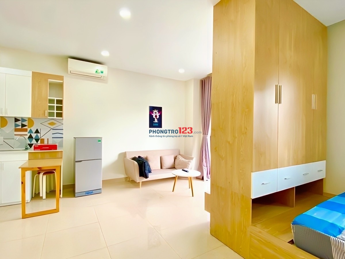 CHO THUÊ STUDIO BAN CÔNG - GẦN LOTTE, CẦU KÊNH TẺ, KDC HIM LAM, ĐH TĐT - SÁT Q4 Q8