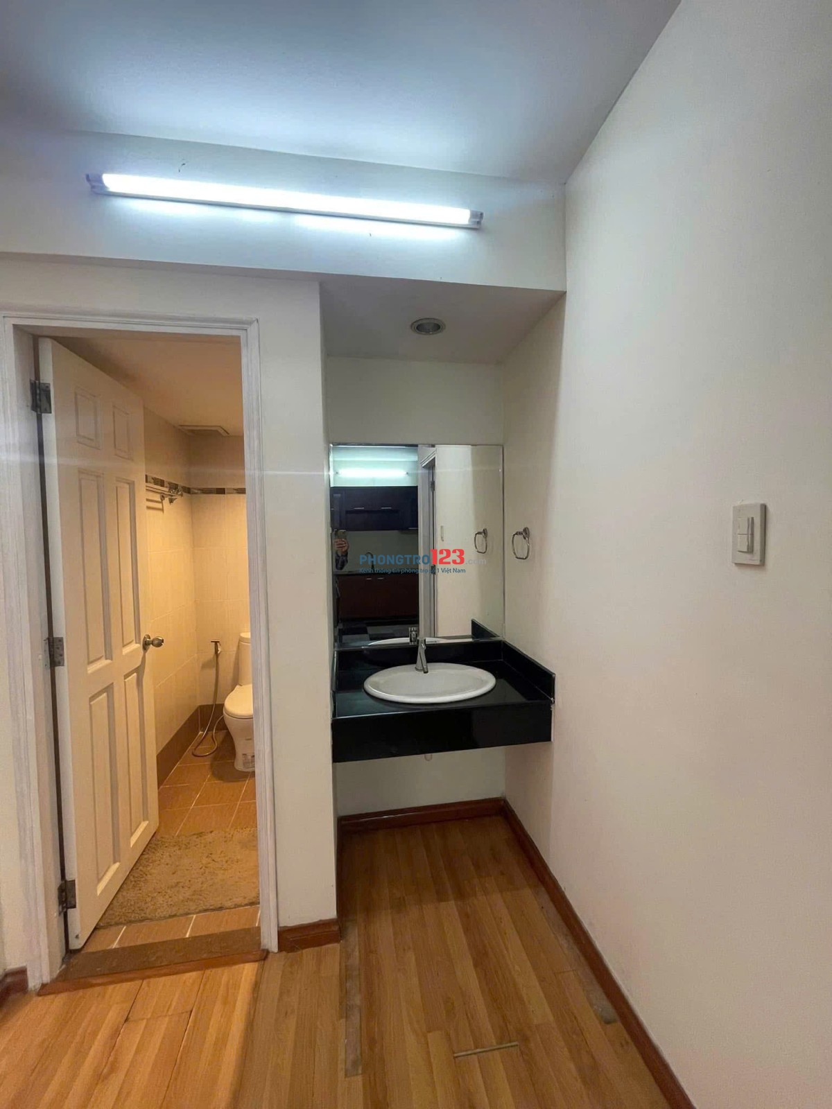 Chung cư Bàu cát, quận Tân BÌnh - 97m2, 3p ngủ, NT, 11,5tr/th