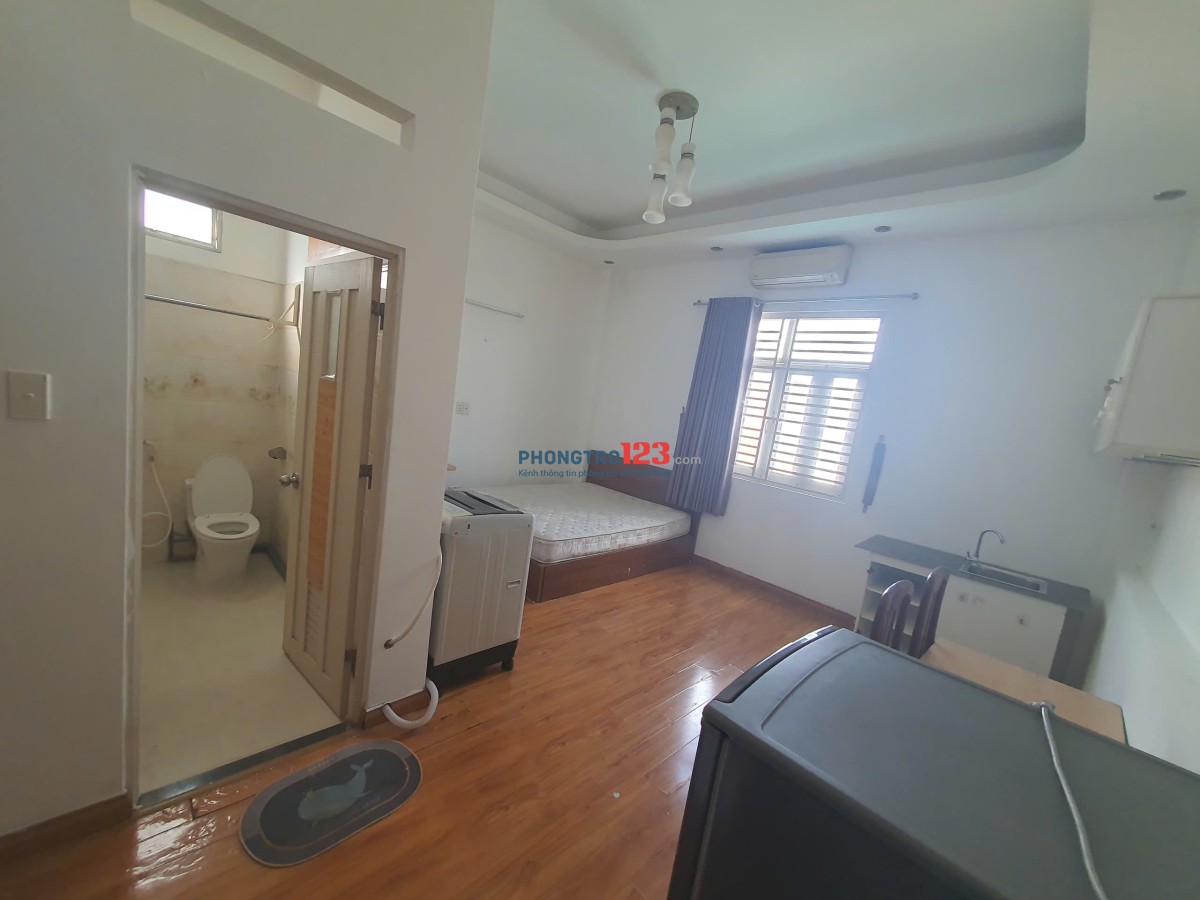 Phòng cho thuê tại địa chỉ 165/3 Nguyễn Thị Thập, P. Tân Phú, Quận 7