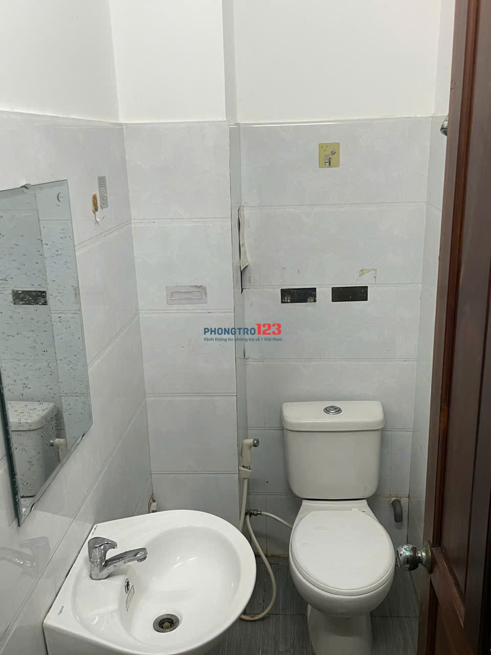 Phòng trọ giá rẻ tại trung tâm quận 11