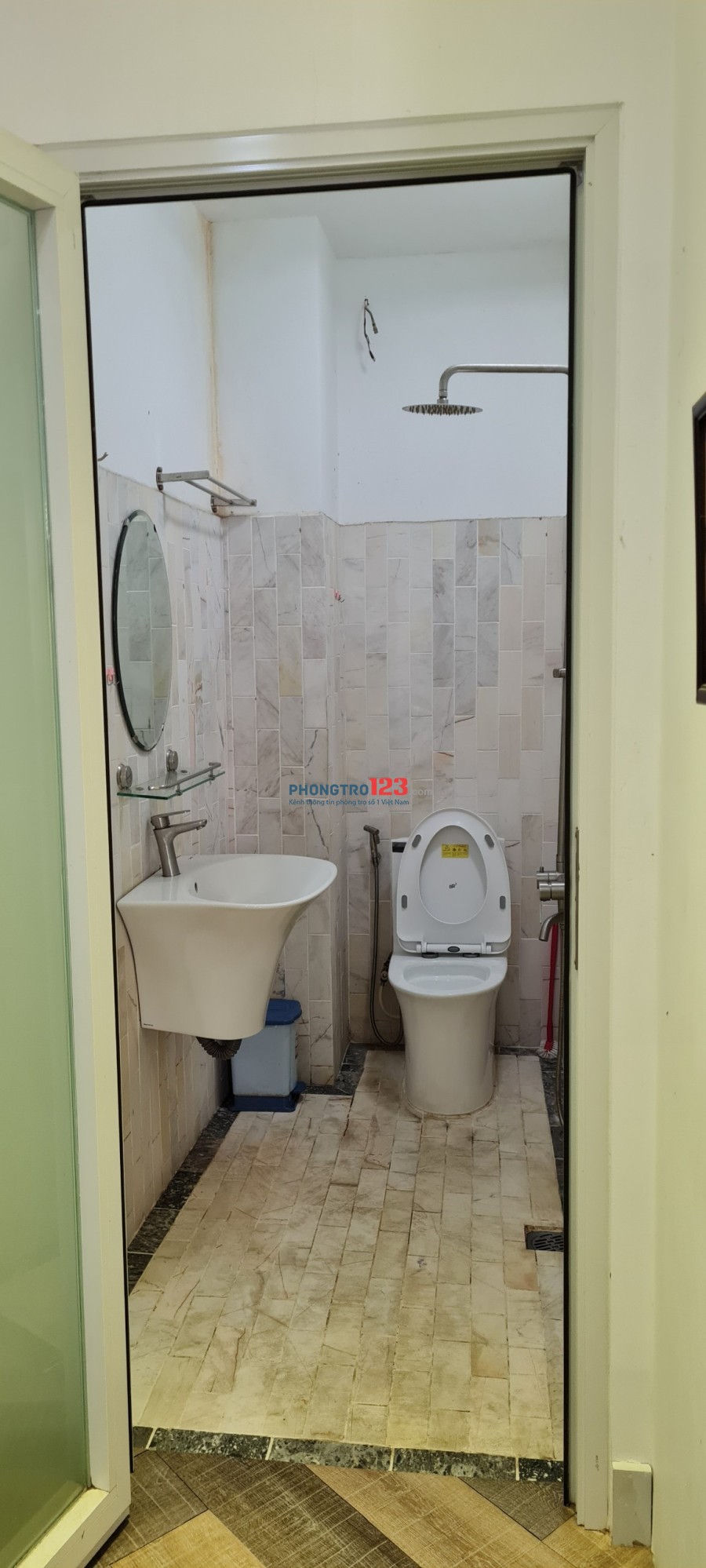 CHO THUÊ NHÀ NGUYÊN CĂN HẺM XE HƠI