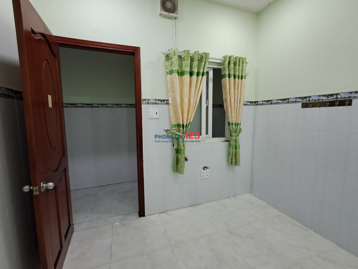 Cho thuê phòng sạch đẹp, lối đi riêng - Lạc Long Quân, quận Tân Bình