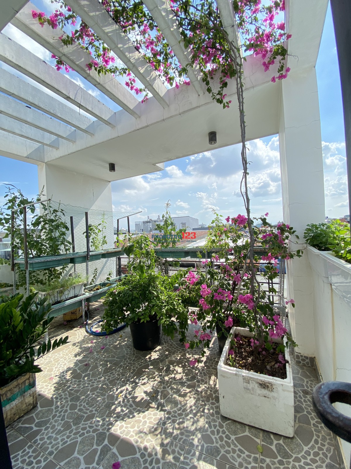 Chính chủ cho thuê nhà 2 tấm - 120m2 tại thị trấn Nhà Bè