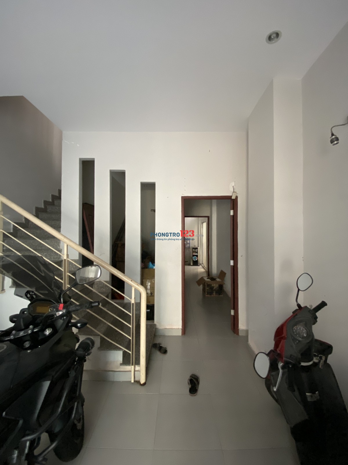 Chính chủ cho thuê nhà 2 tấm - 120m2 tại thị trấn Nhà Bè