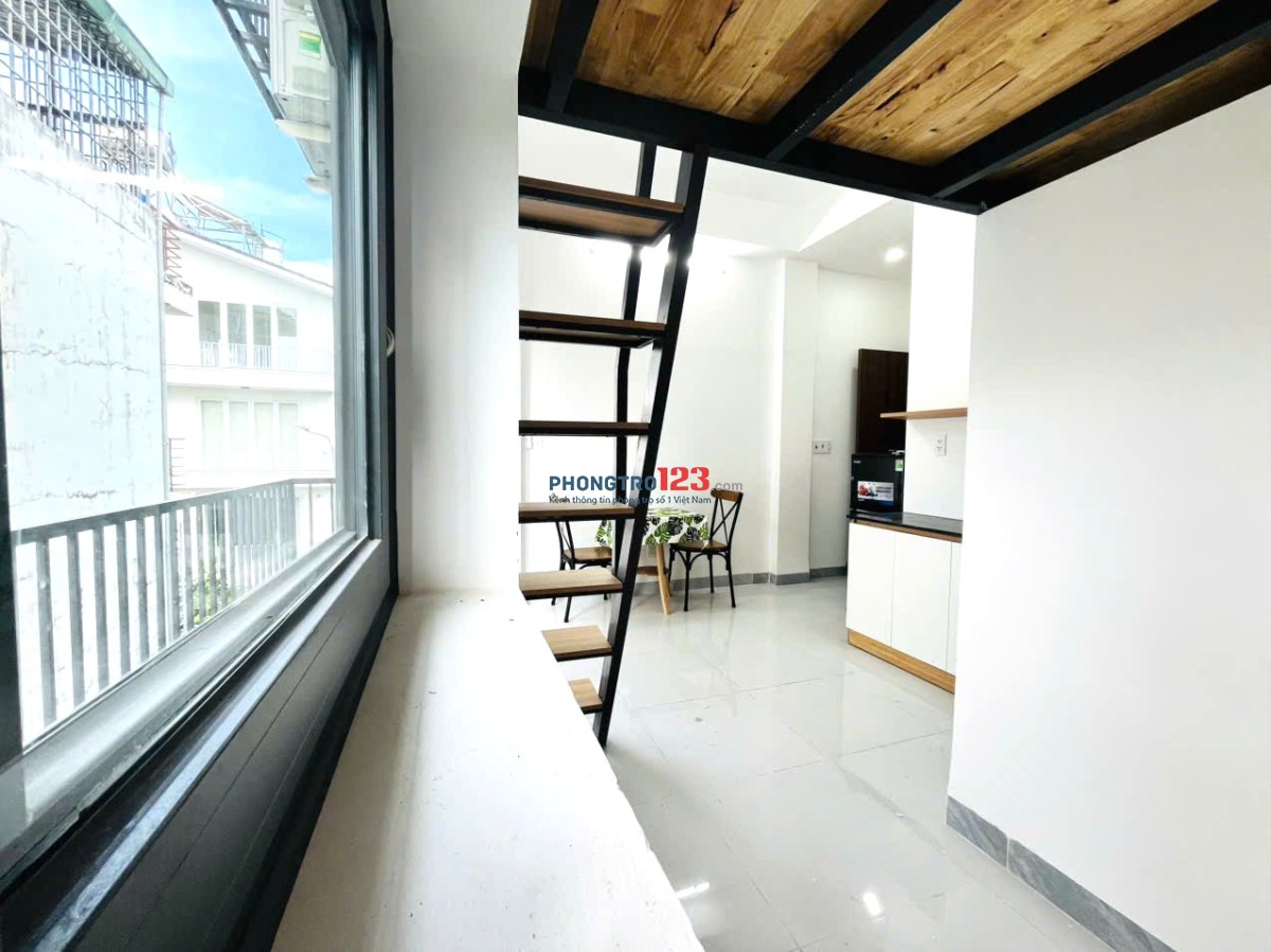 Mới khai trương Ban công Cửa sổ Có gác đa dạng nhu cầu