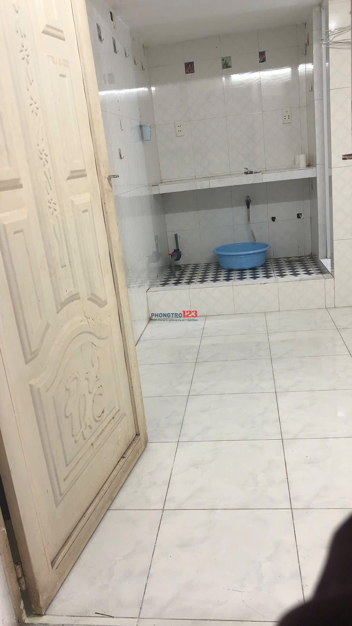 Cho thuê phòng trọ ngay cổng sau công ty Pouyuen Bình Tân