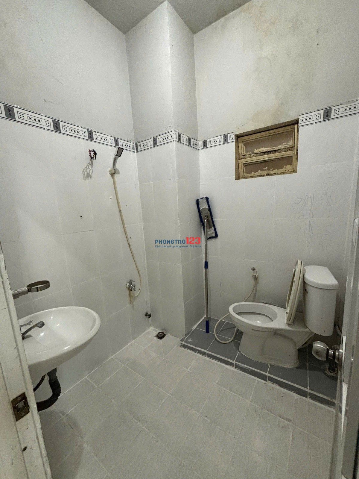 Phòng trọ giá rẻ gần ĐH Bách Khoa Q10 có gác đầy đủ nội thất
