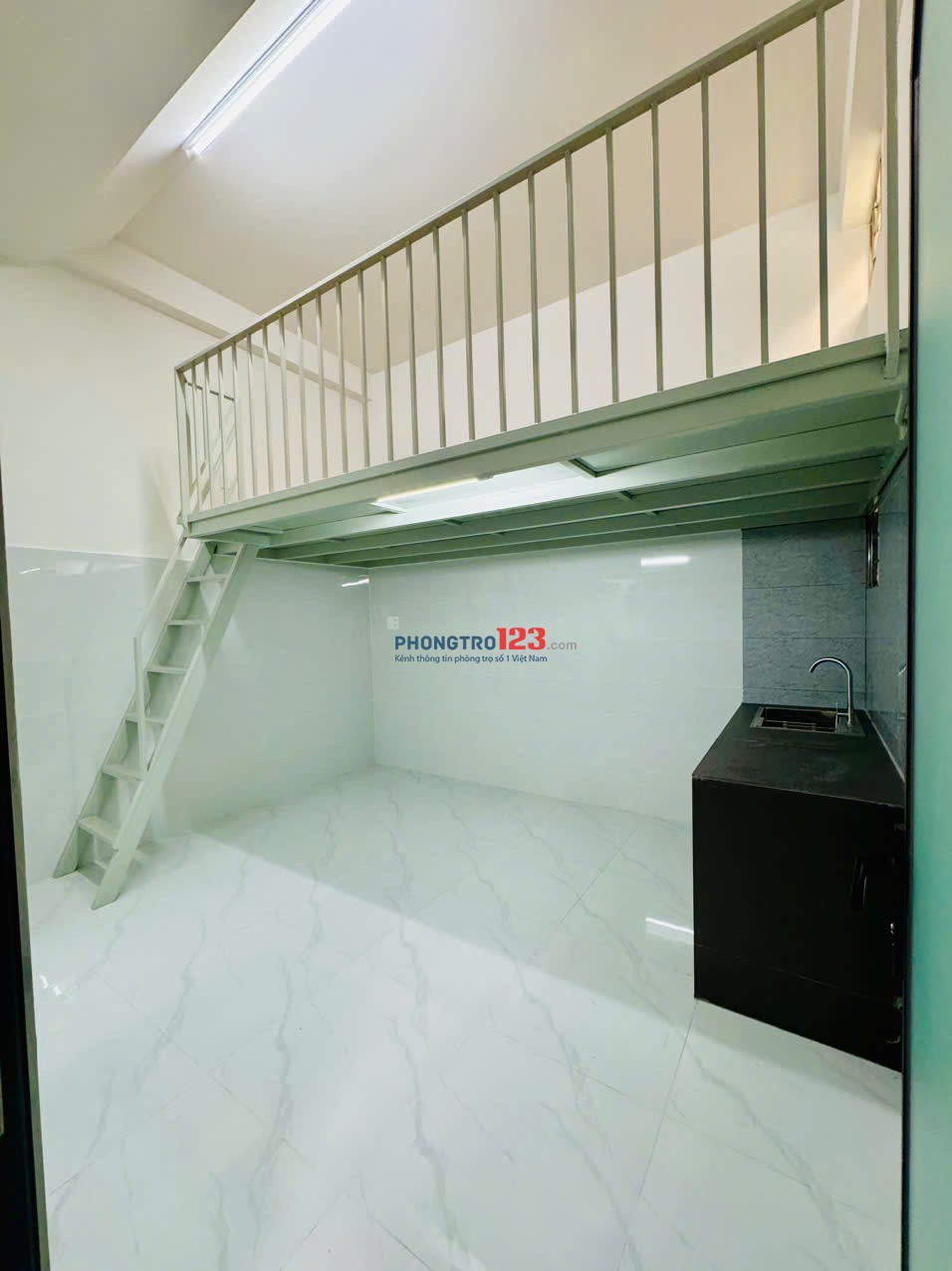 Phòng trọ mới xây có gác 25m2. Hẻm 656 Quang Trung F11 Gò Vấp ( Đối diện BV Gò Vấp).