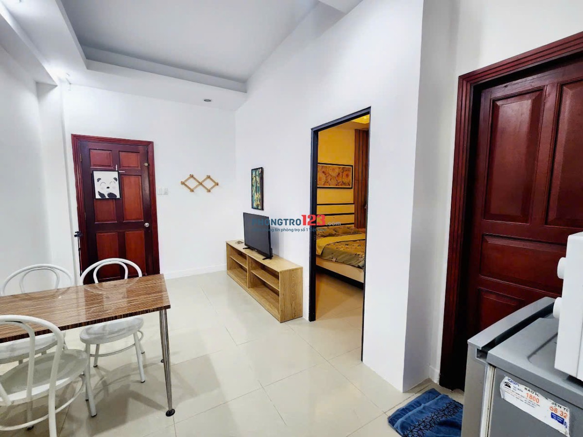 Căn hộ 1 phòng ngủ full nội thất tại đường Yên Thế, P.2, Q.Tân Bình – rộng rãi, hiện đại, mới.