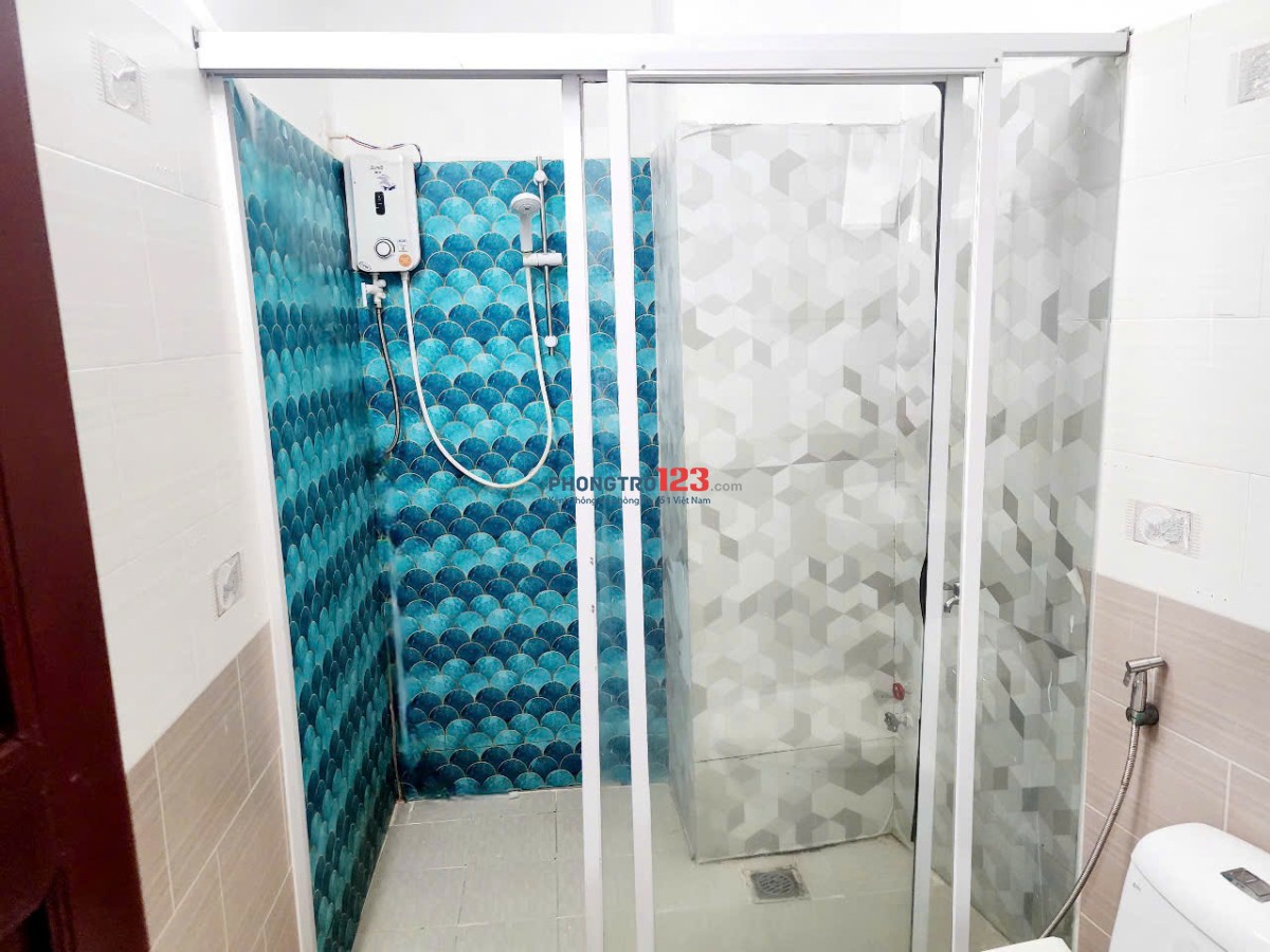 Căn hộ 1 phòng ngủ full nội thất tại đường Yên Thế, P.2, Q.Tân Bình – rộng rãi, hiện đại, mới.