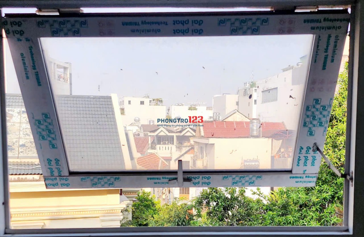 Căn hộ 1 phòng ngủ full nội thất tại đường Yên Thế, P.2, Q.Tân Bình – rộng rãi, hiện đại, mới.