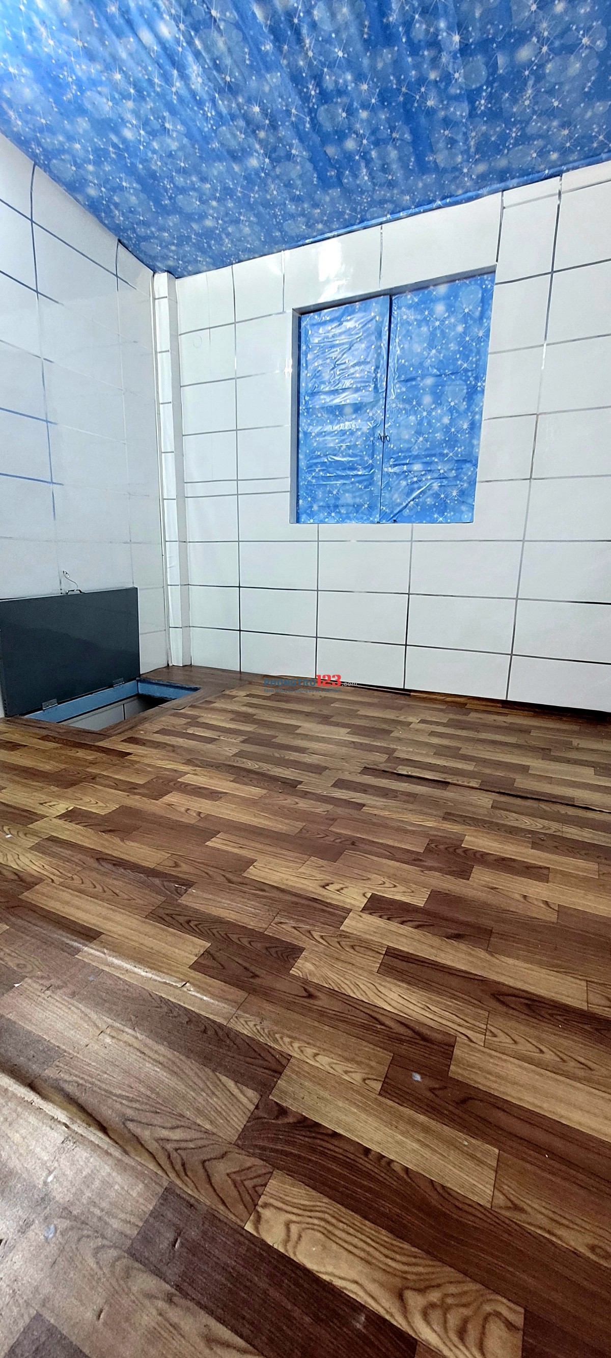 PHÒNG CHO THUÊ 24 m2 - 861 TRẦN XUÂN SOẠN QUẬN 7