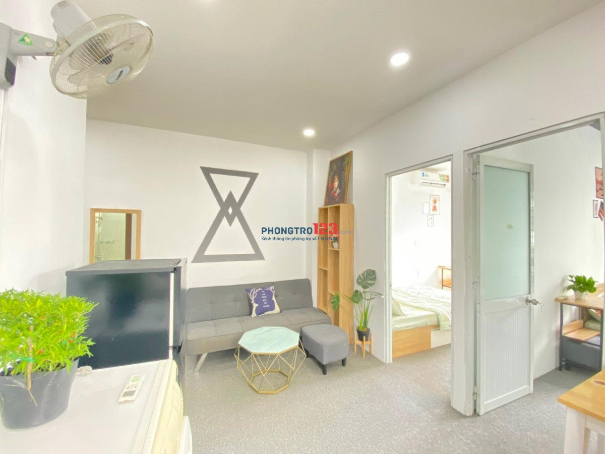 CĂN HỘ 2 PHÒNG NGỦ – FULL NỘI THẤT – TỰ DO GIỜ GIẤC – QUẬN 1
