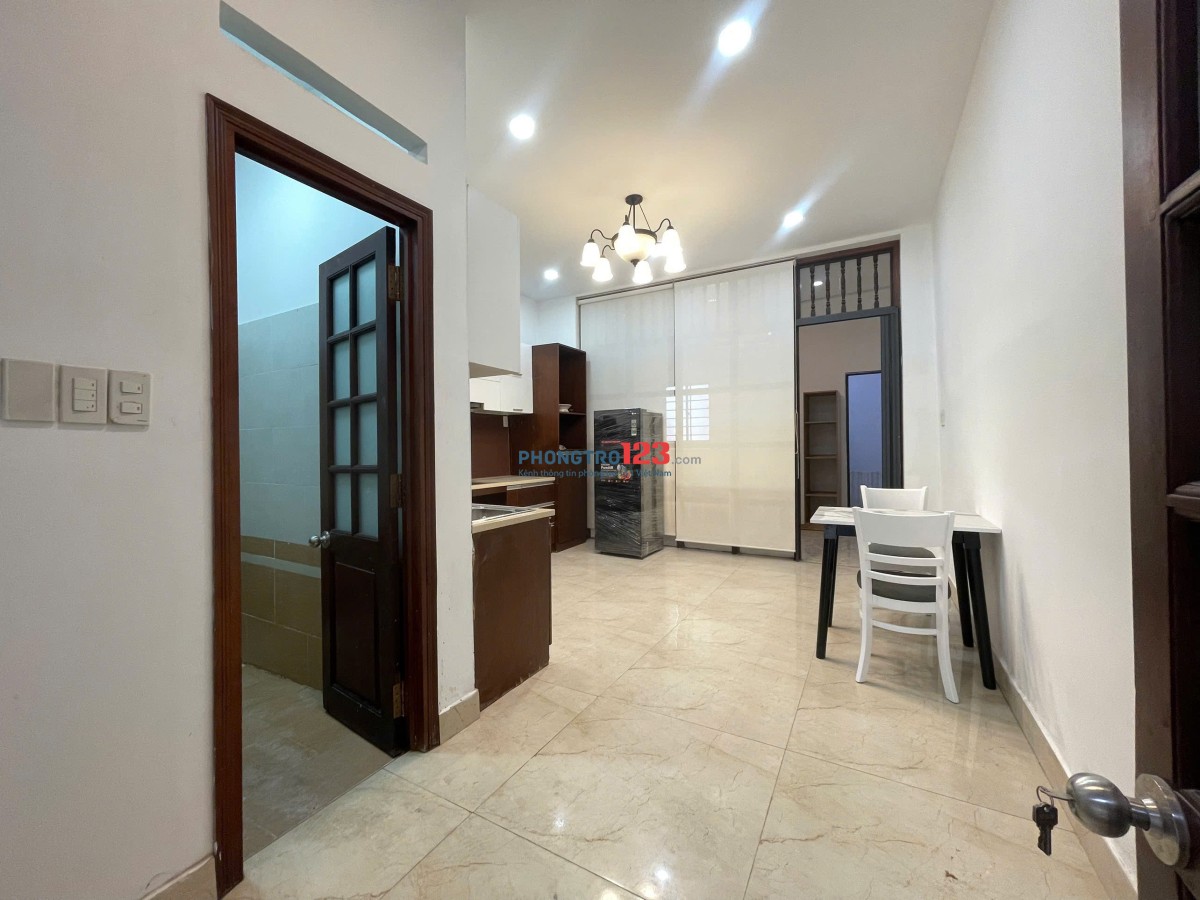 NHƯỢNG PHÒNG MỚI 100% GẦN ĐH VĂN LANG