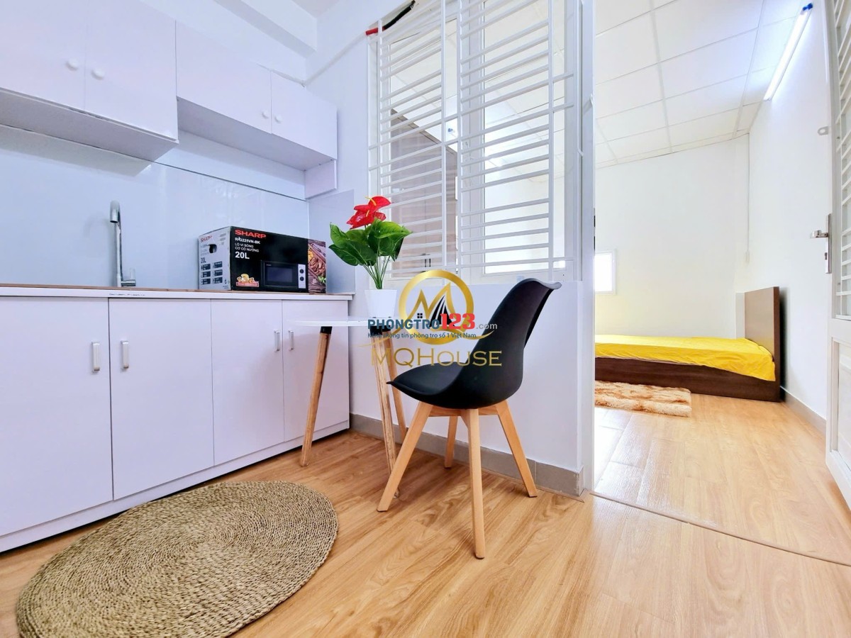 Cho thuê phòng trọ giá rẻ gần ĐH Kinh Tế UEH Q10 đầy đủ tiện nghi tách bếp