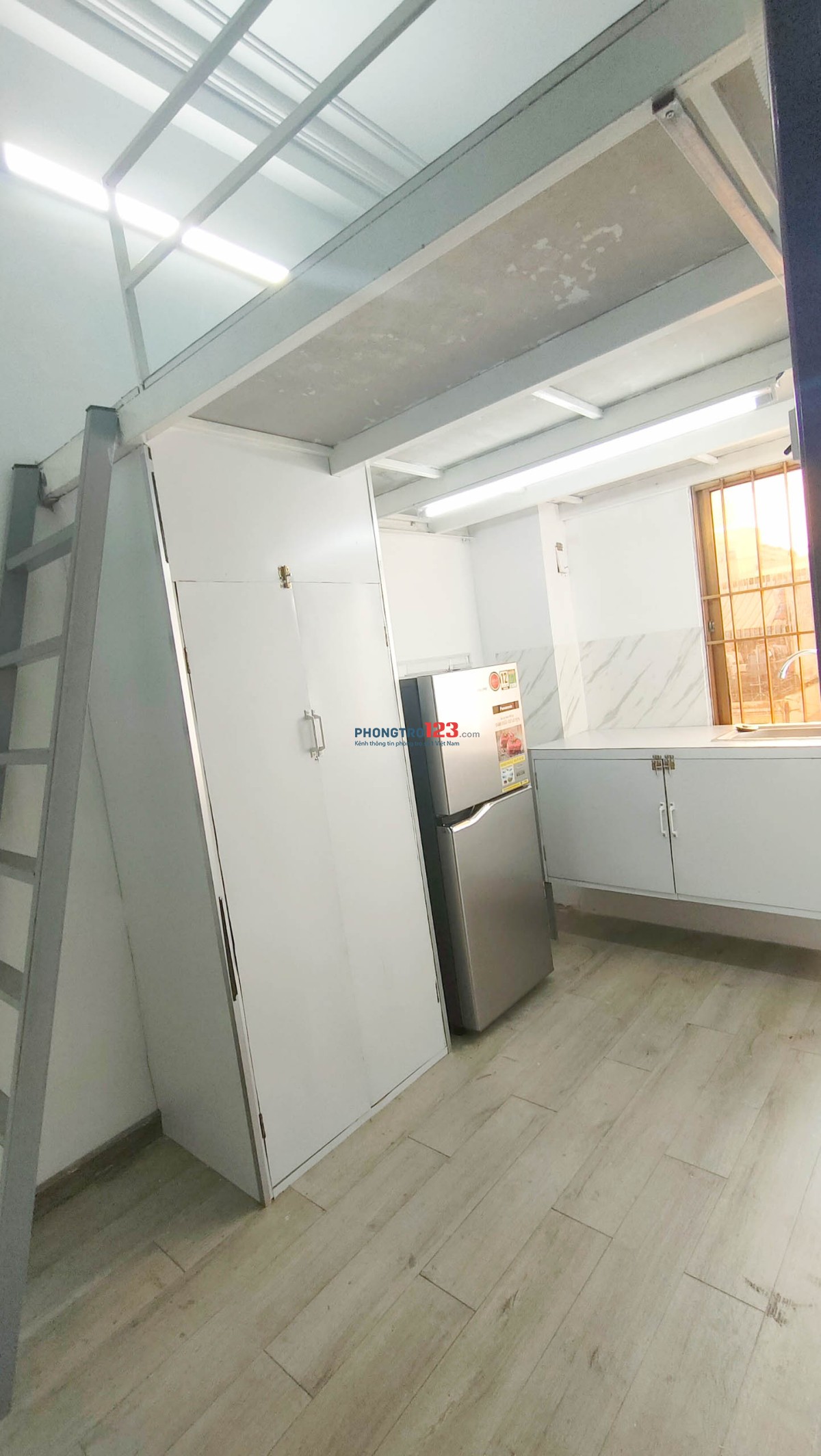 PHÒNG CÓ GÁC - GIÁ RẺ 1 NGƯỜI Ở