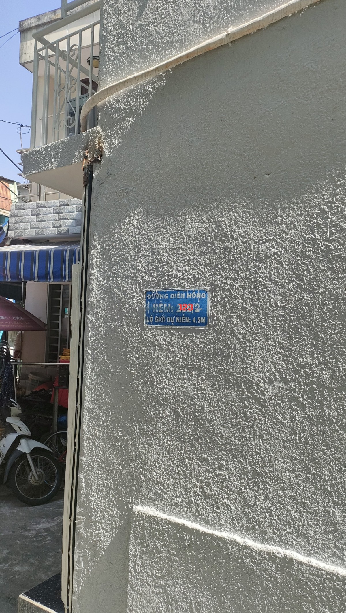 PHÒNG CÓ GÁC - GIÁ RẺ 1 NGƯỜI Ở