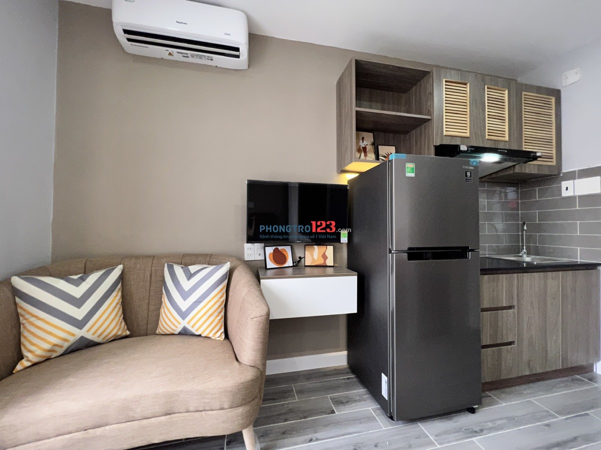 CĂN HỘ BAN CÔNG - ĐƯỜNG HOA MAI, PHÚ NHUẬN, gần Q.1, Q.3, Bình Thạnh