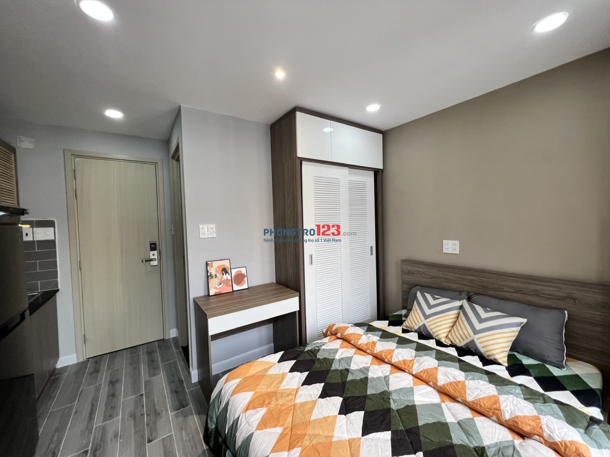 CĂN HỘ BAN CÔNG - ĐƯỜNG HOA MAI, PHÚ NHUẬN, gần Q.1, Q.3, Bình Thạnh