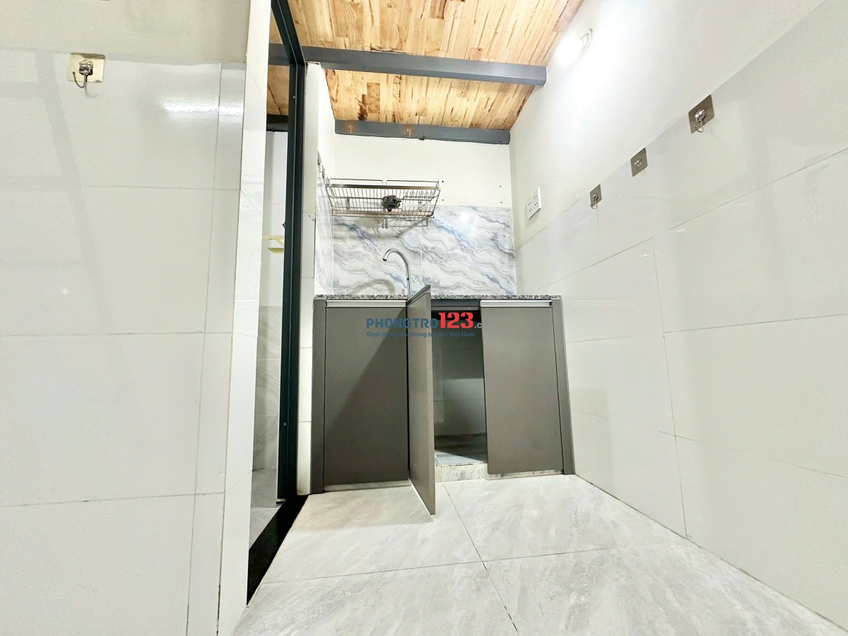 Phòng mới xây có gác tại 566/41A Nguyễn Thái Sơn p5 Gò Vấp giá rẻ dịp hè