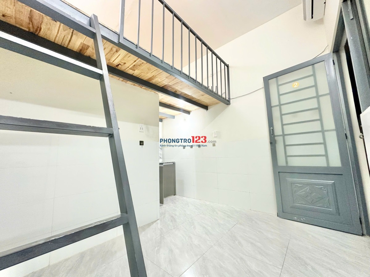 Phòng mới xây có gác tại 566/41A Nguyễn Thái Sơn p5 Gò Vấp giá rẻ dịp hè