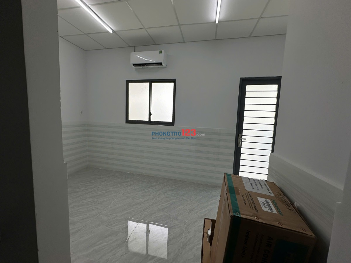 Nhà mới xây cho thuê nguyên căn ngay ĐH Văn Lang