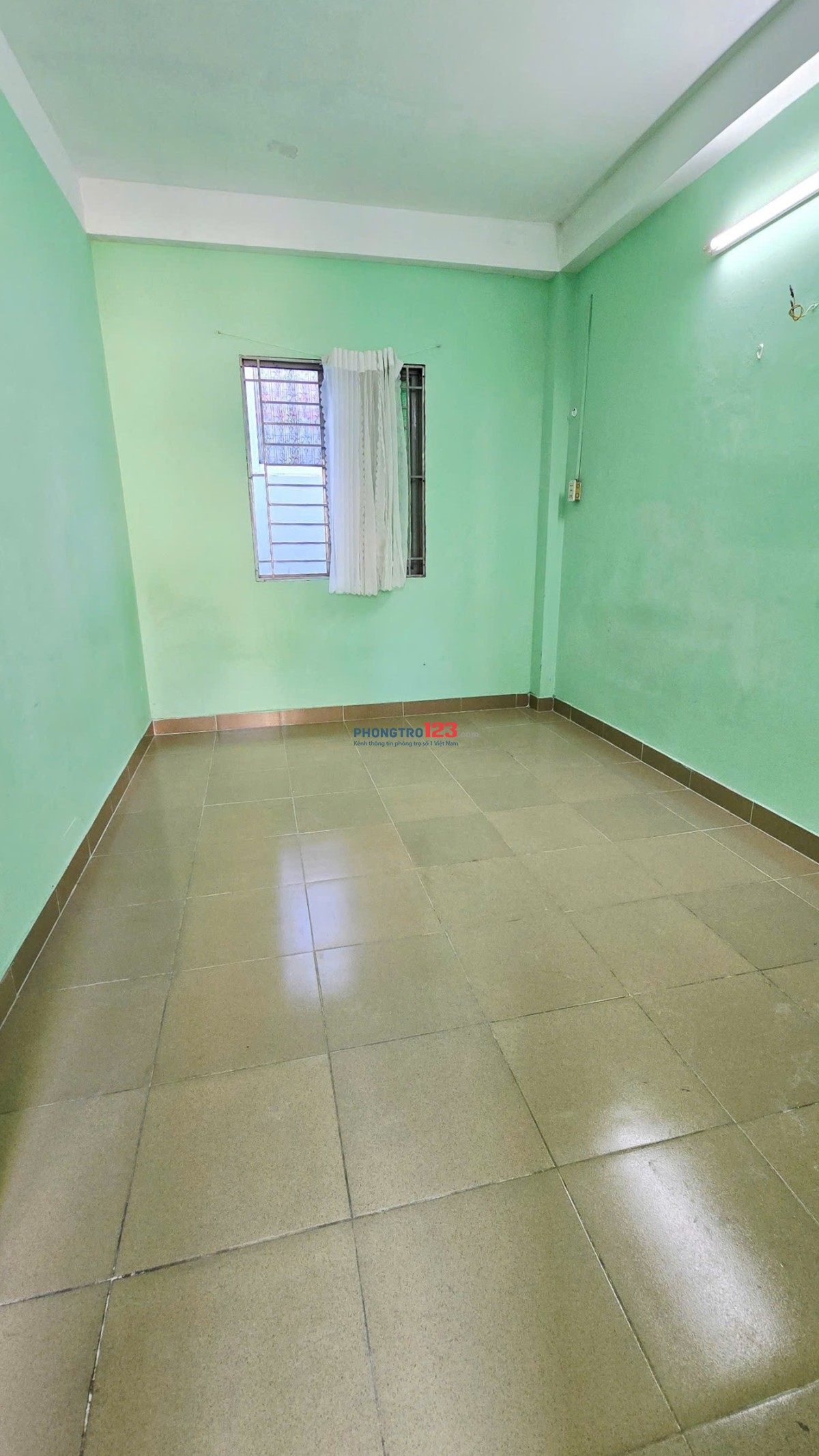 PHÒNG TRỌ CHO NỮ – PHƯỜNG DIÊN HỒNG (QUẬN 10 CŨ), GẦN CHỢ, TRƯỜNG HỌC – AN NINH, SẠCH SẼ
