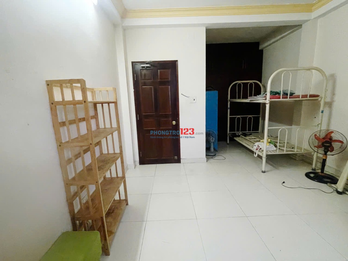 Giảm 50% Tháng Đầu – Phòng KTX 1Tr6 Đầy Đủ Tiện Nghi, Ở Là Thích