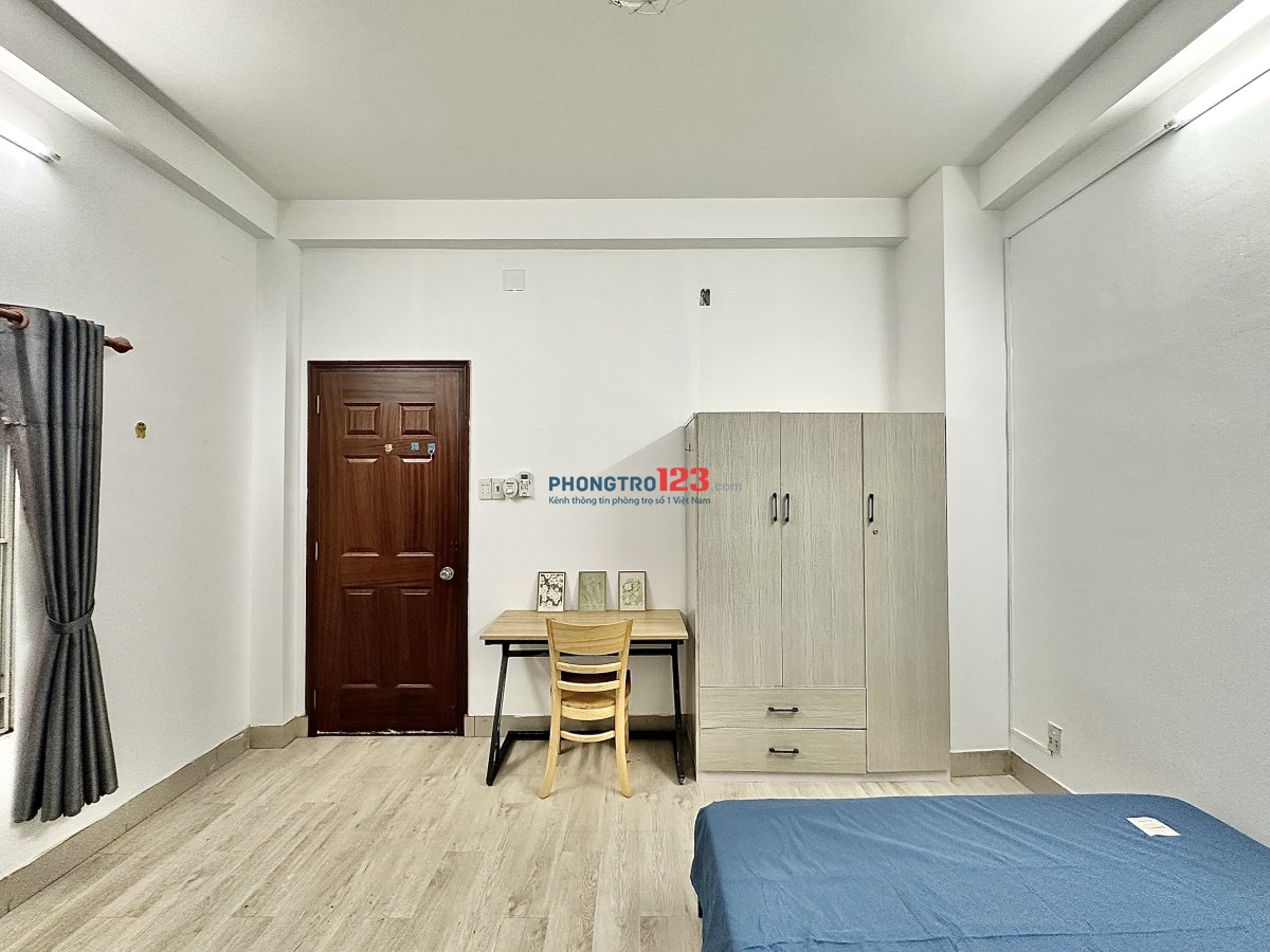 [CHÍNH CHỦ] Phòng full nội thất, cạnh sân bay Tân Sơn Nhất