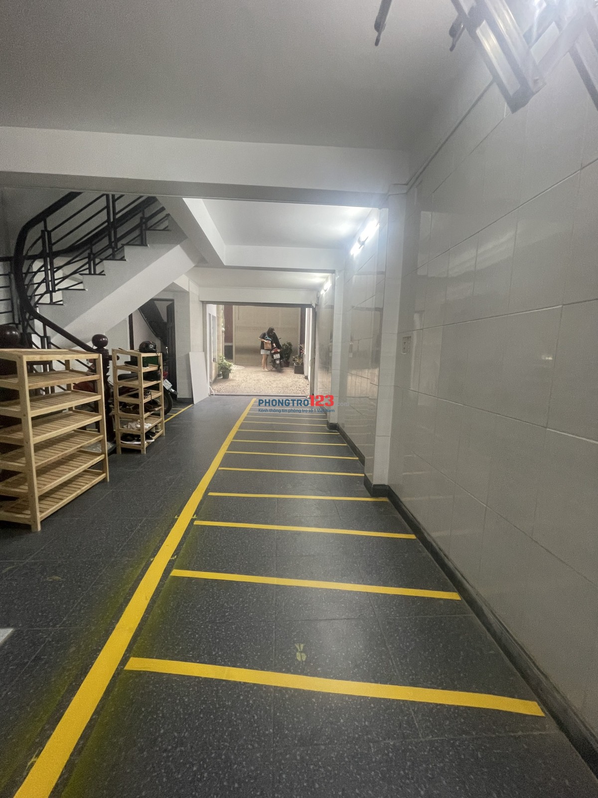 KÝ TÚC XÁ GIÁ RẺ TẠI NGÃ TƯ THỦ ĐỨC – LÀNG ĐẠI HỌC – SPKT – ĐH NGÂN HÀNG – BAO TRỌN GÓI ĐẦY ĐỦ NỘI T