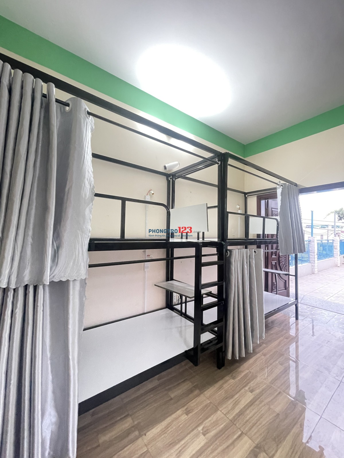 KTX GẦN ĐH SPKT - CĐ CÔNG THƯƠNG - NGÃ TƯ THỦ ĐỨC - BAN CÔNG GIÁ RẺ TẠI THẢO NGUYÊN XANH