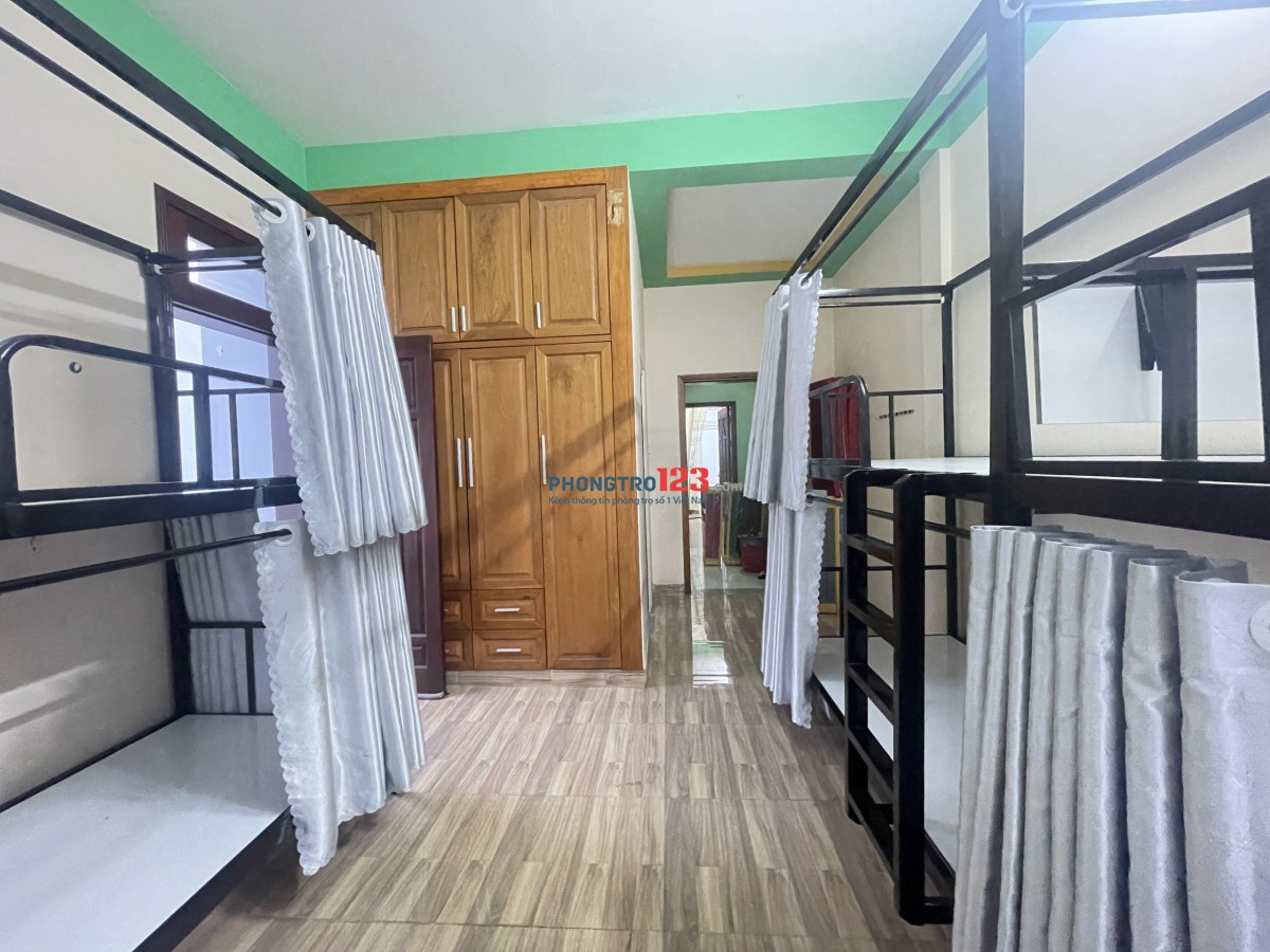 KTX GẦN ĐH SPKT - CĐ CÔNG THƯƠNG - NGÃ TƯ THỦ ĐỨC - BAN CÔNG GIÁ RẺ TẠI THẢO NGUYÊN XANH