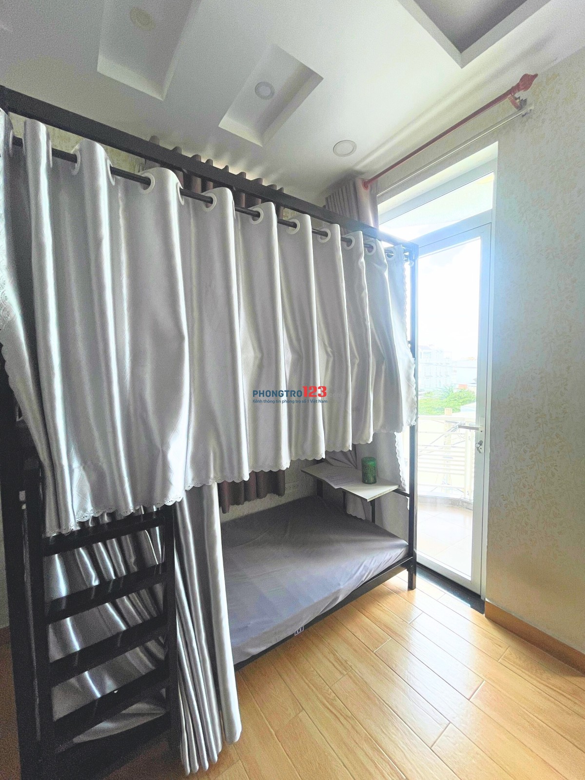 KTX GIÁ RẺ THỦ ĐỨC GẦN ĐẶNG VĂN BI, CHỢ THỦ ĐỨC, ĐẠI HỌC KIẾN TRÚC – PHÒNG RỘNG, TỦ ĐỒ SIÊU TO DÀNH